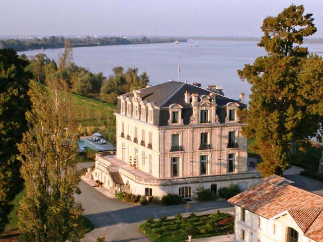 Chateau-Grattequina.jpg